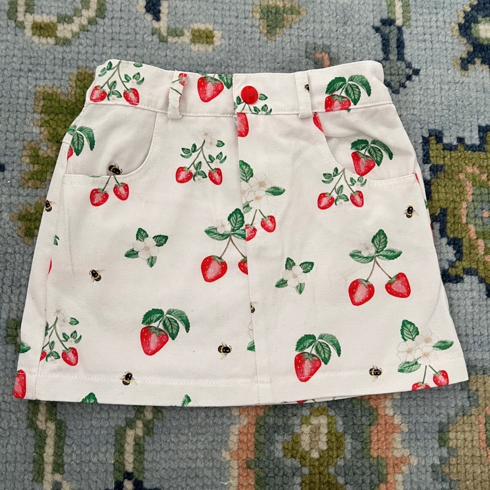 Sal and Pimenta Strawberry Bees Skirt 4T